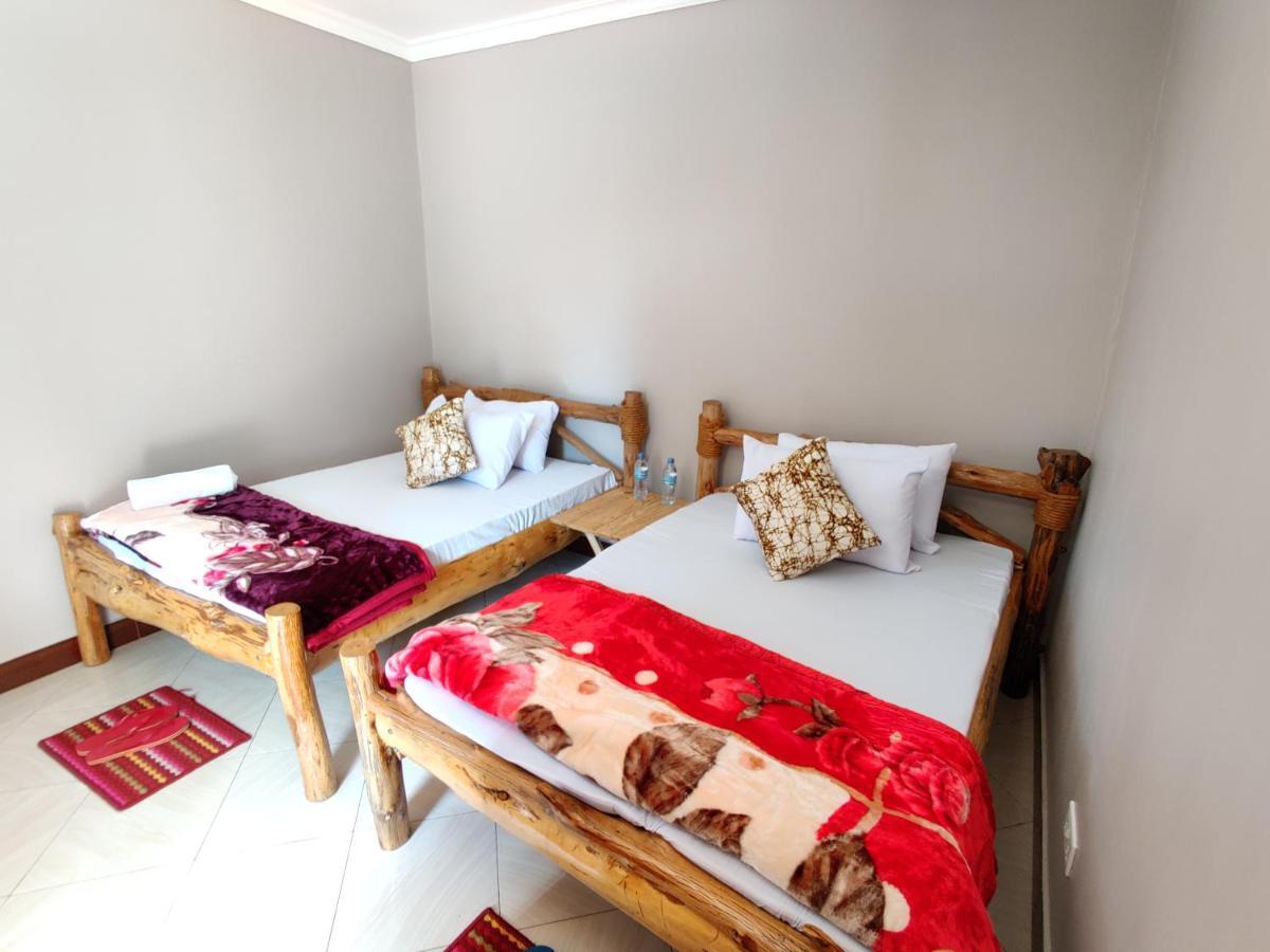 Wanyama B&B Arusha Esterno foto